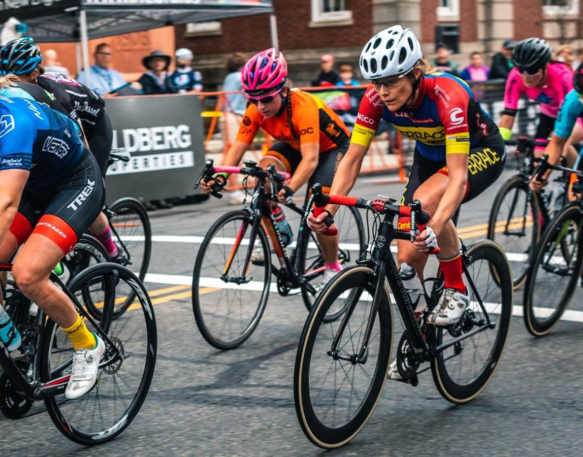 Val racing a NEBRA criterium